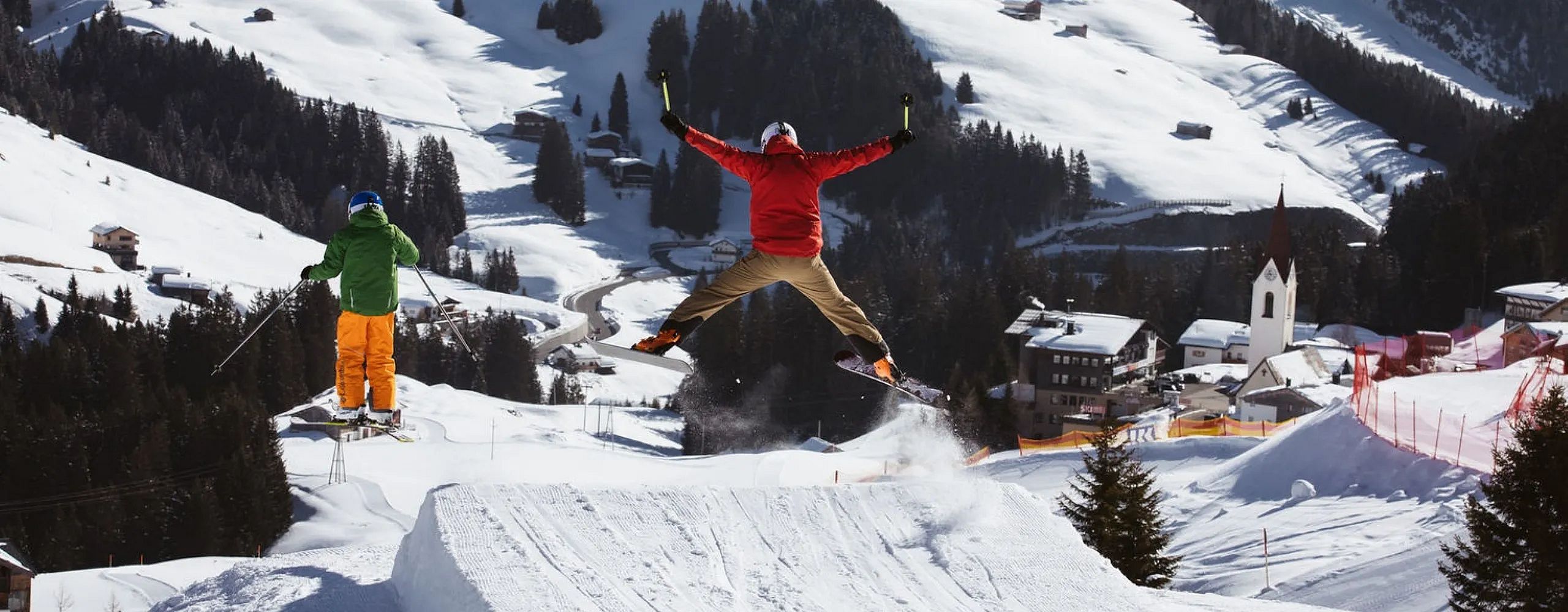 spass-mit-ski-am-funslope-im-winter