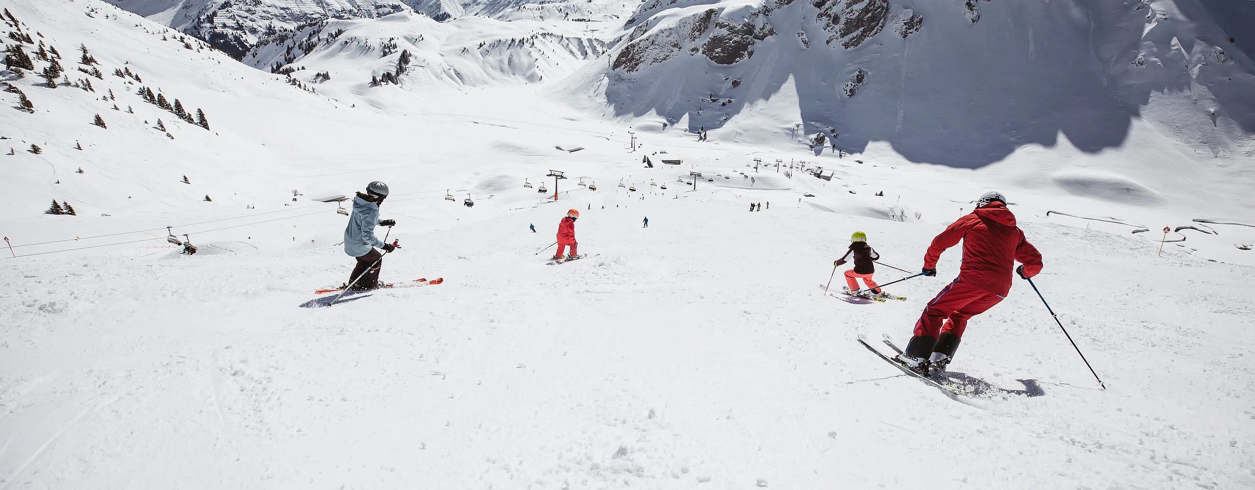 winterferien-am-arlberg-direkt-an-der-skipiste-im-hotel-jaegeralpe-15