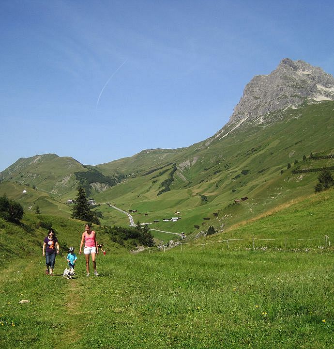 Alte Salzstraße von Hochkrumbach nach Warth