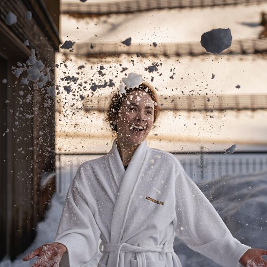 wasserwelt_jaegeralpe_skihotel_warth_am_arlberg_sportbecken6