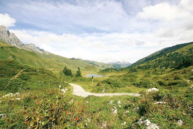 bergsommer-am-arlberg-im-hotel-jaegeralpe-21