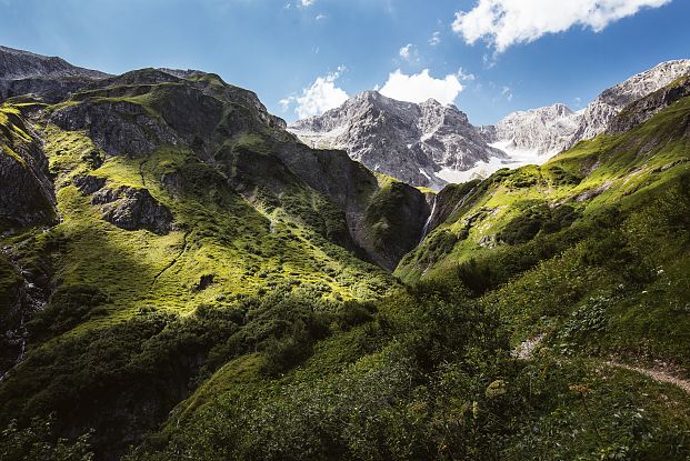 Traumhafte Bergkulisse in Warth am Arlberg