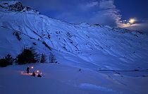 schneeschuwanderung-mit-fackeln-simmel-warth-am-arlberg9