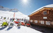 Winterferien am Arlberg direkt an der Skipiste im Hotel Jägeralpe