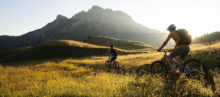 Bike_Hike_Warth-Schrocken Tourismus_Florian Breitenberger_.jpg