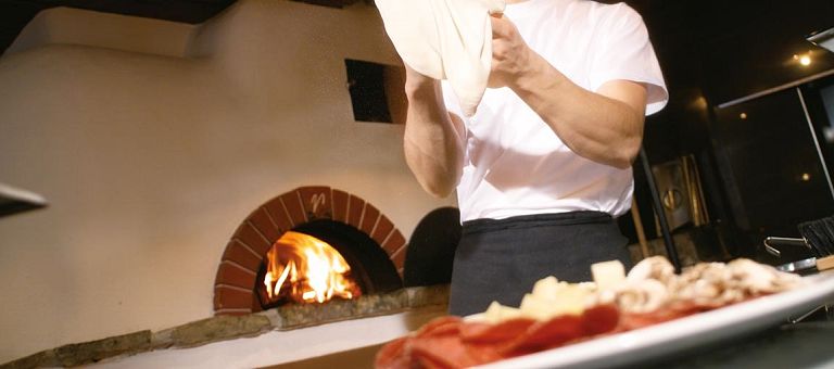 Geniessen in der Jägerstube im Hotel Jägeralpe