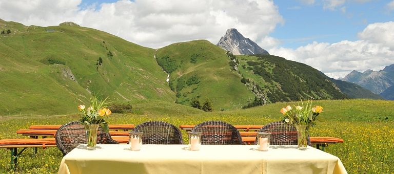 Hochzeit am Berg im Hotel Jägeralpe der schönste Tag im Leben