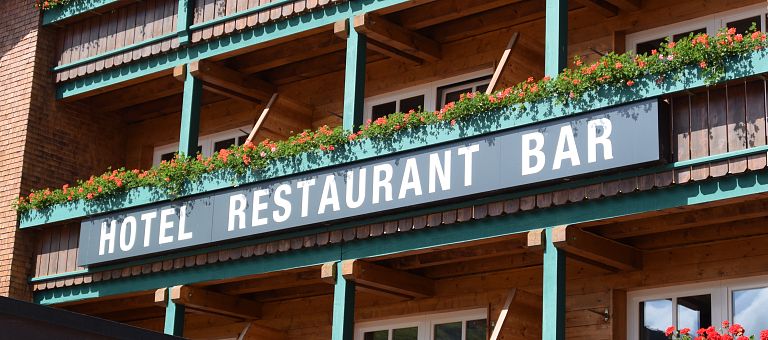 Hotel Restaurant Bar - vereint im Hotel Jägeralpe am Arlberg