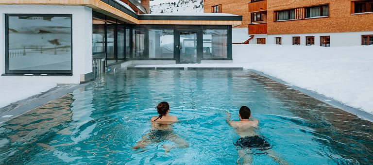 Outdoor_Pool_Jägeralpe_Winter