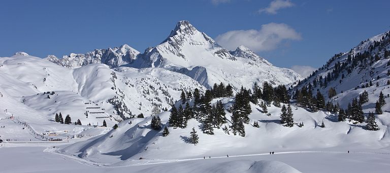 Skigebiet Warth-Schröcken am Arlberg bei schönem Wetter