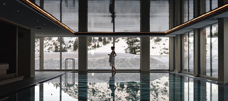 wasserwelt_jaegeralpe_skihotel_warth_am_arlberg_sportbecken4